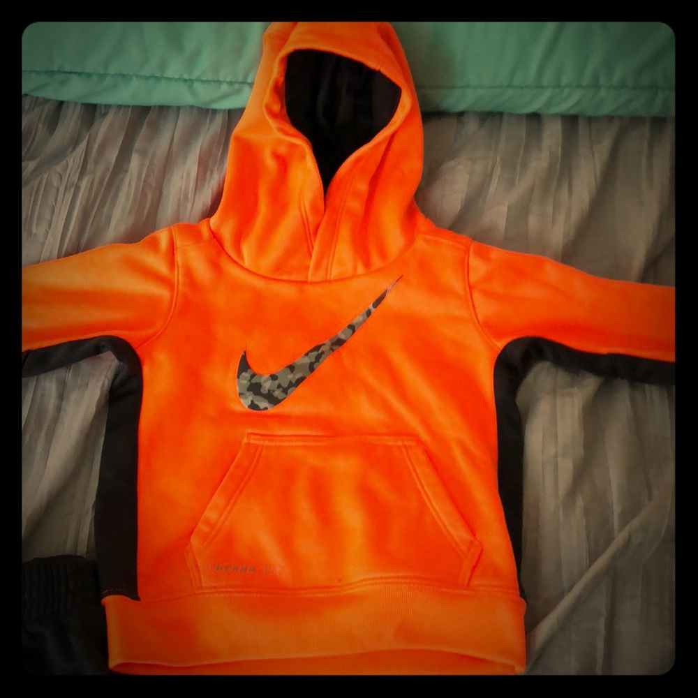Nike hoodie& sweatpants suit